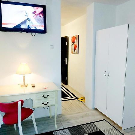 Apartman Andrea 4 Banja Luka Bagian luar foto