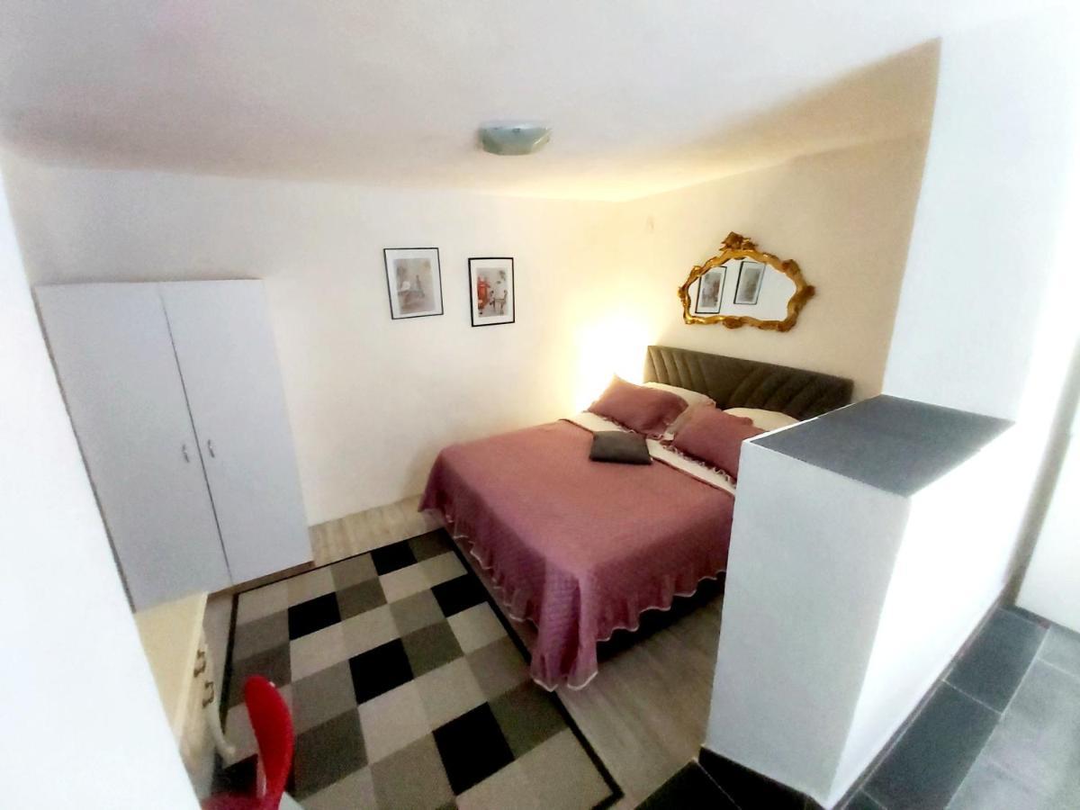 Apartman Andrea 4 Banja Luka Bagian luar foto